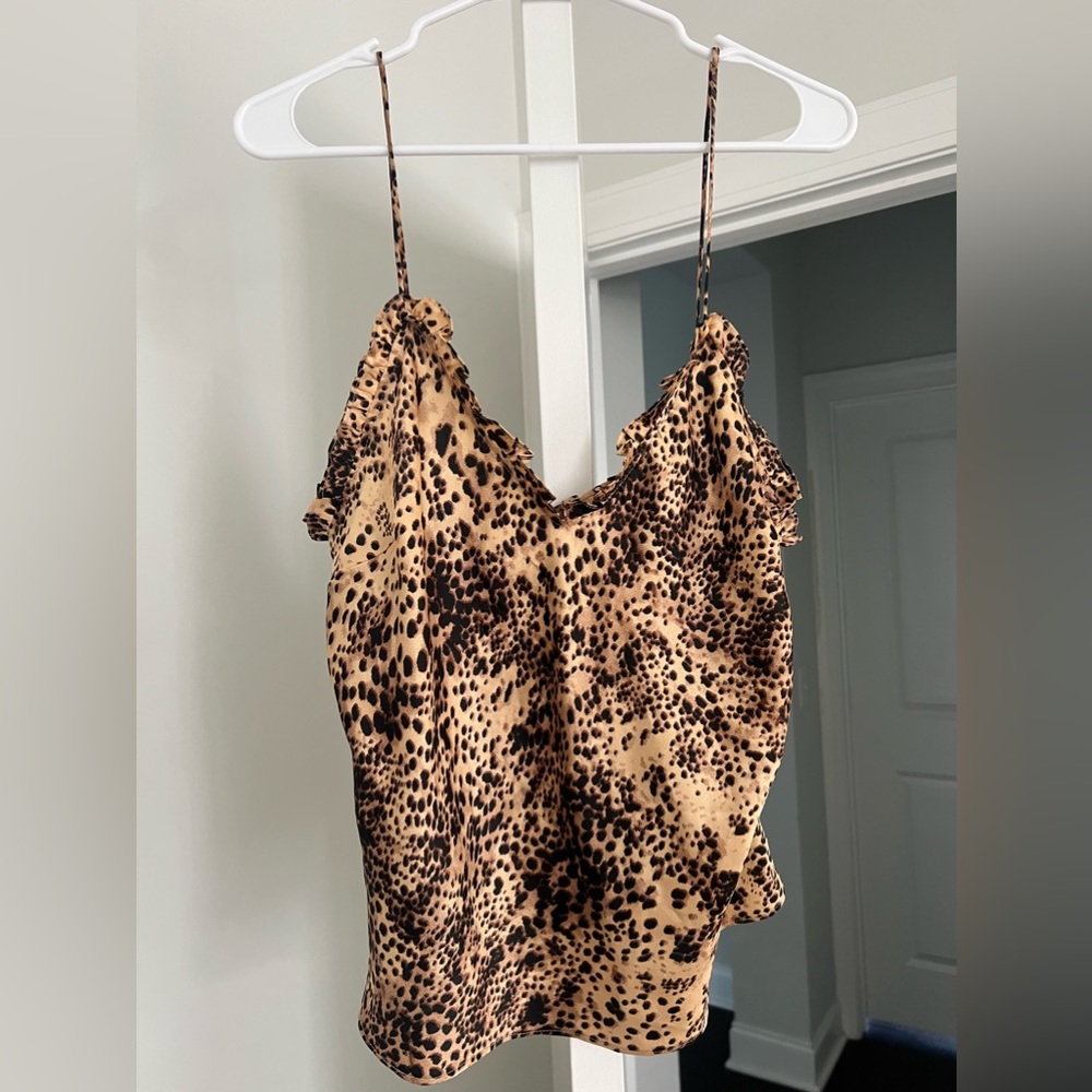 Vestique Cheetah Tank
